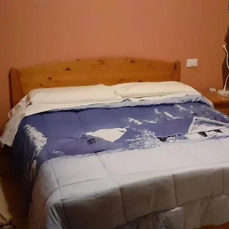 Ξενοδοχείο με διαμερίσματα Ospitalita Santo Stefano Slr San Pio delle Camere